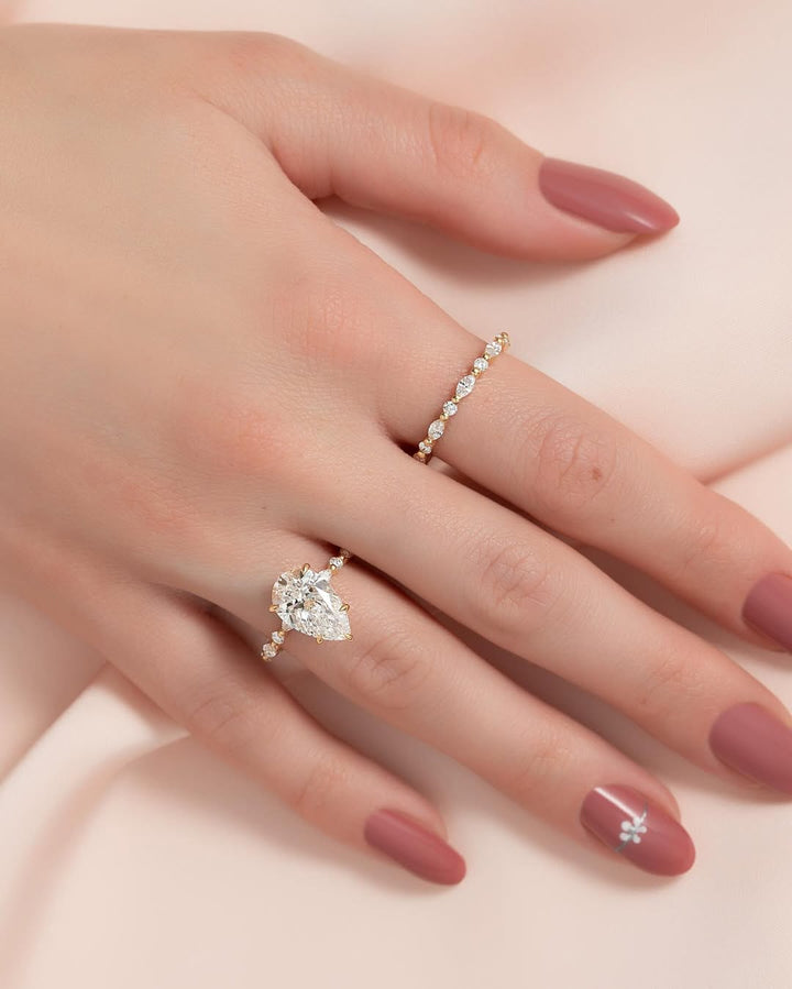 1.0-3.0 CT Pear  Lab Grown Diamond Pave Setting Engagement Ring