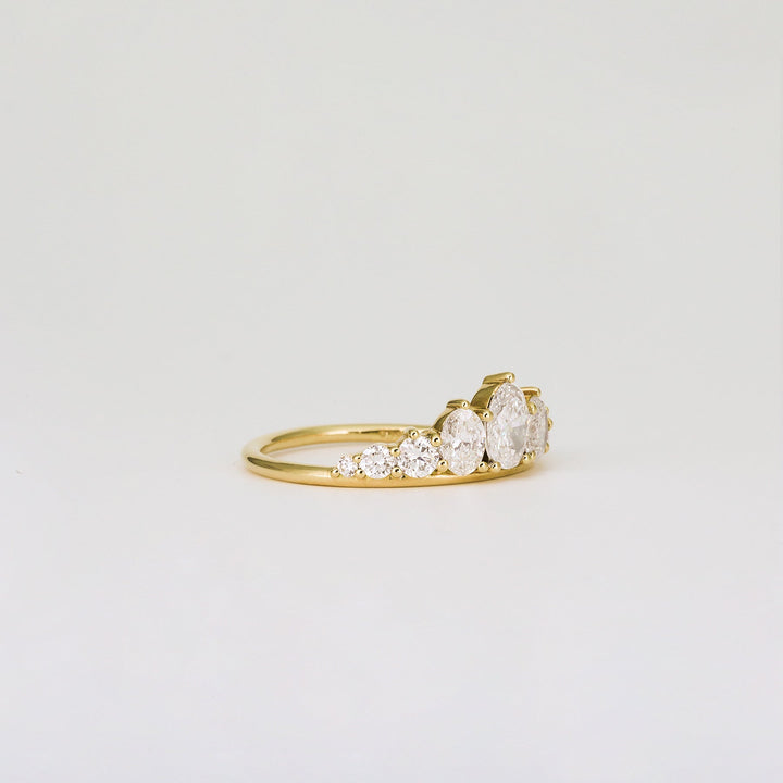 0.95 TCW Oval & Round Lab Grown Diamond Pave Wedding Band