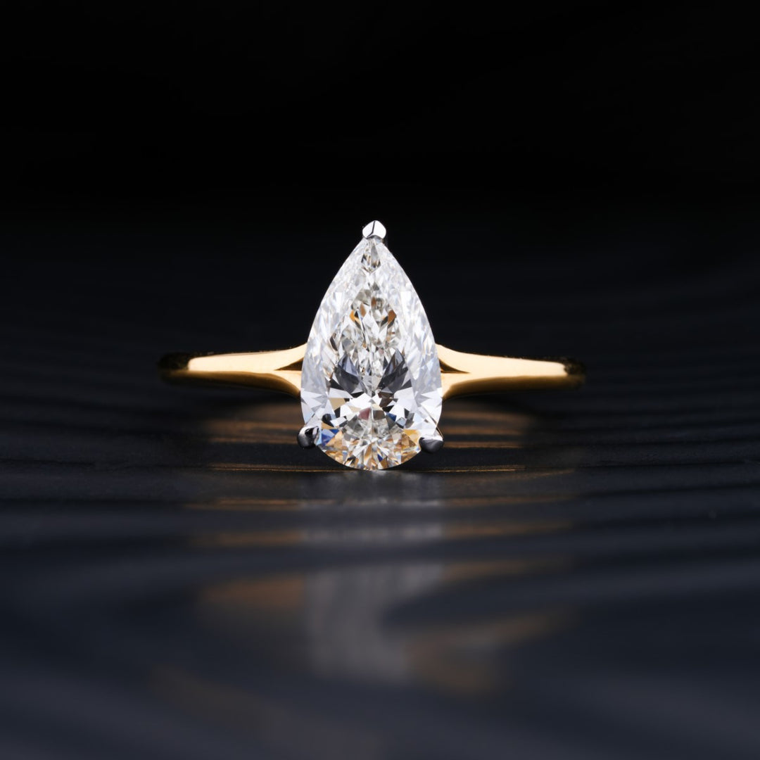 2.0 CT Pear Cut Moissanite Solitaire Engagement Ring