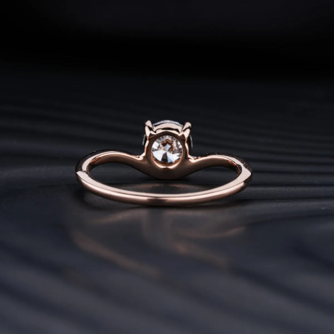 2.0 CT Round Cut Moissanite Solitaire Curved Engagement Ring