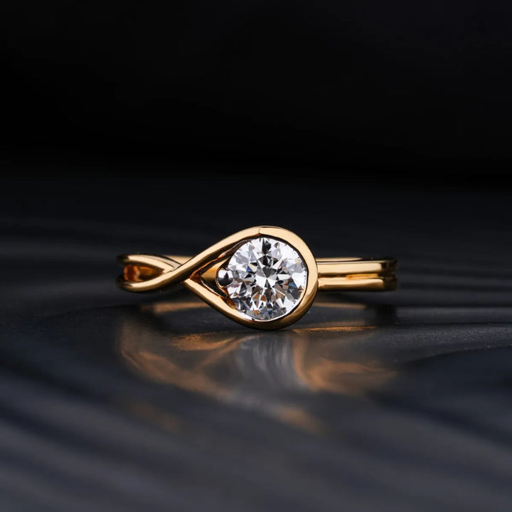 0.75 CT Round Cut Moissanite Diamond Unique Engagement Ring