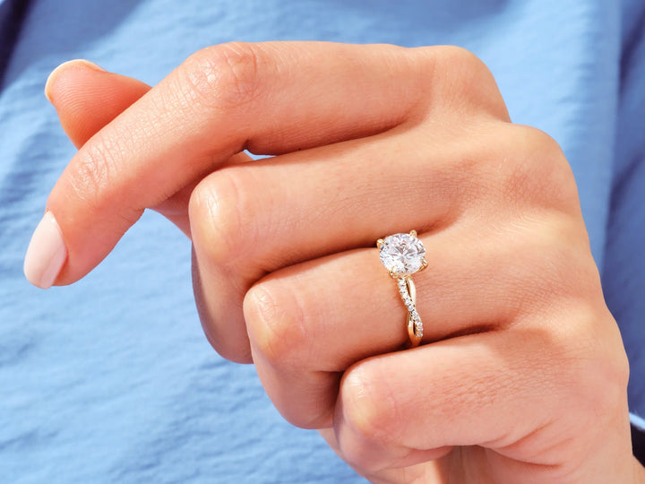 1.0 CT Round Diamond Twisted Pave Setting Moissanite Engagement Ring