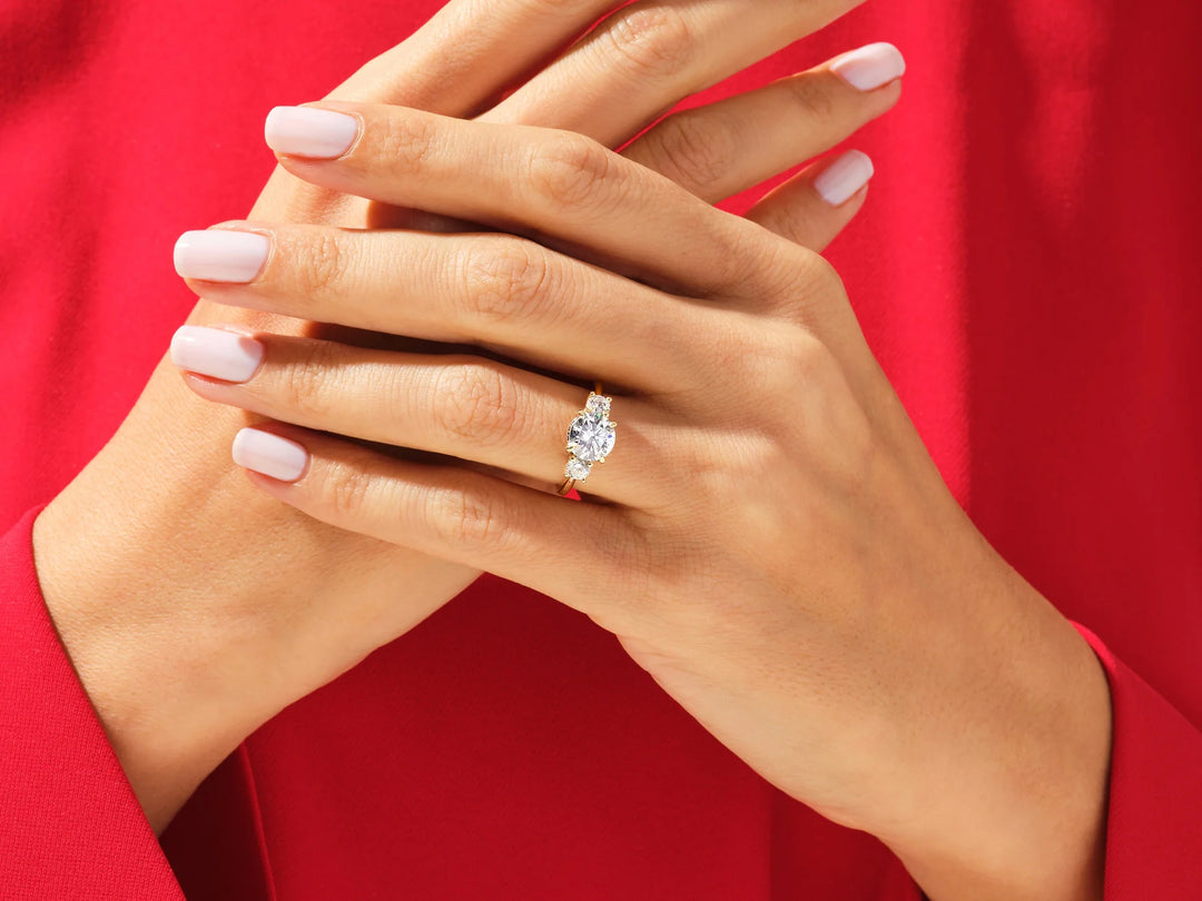 1.50CT Round Cut Diamond Three Stone Setting Moissanite Engagement Ring