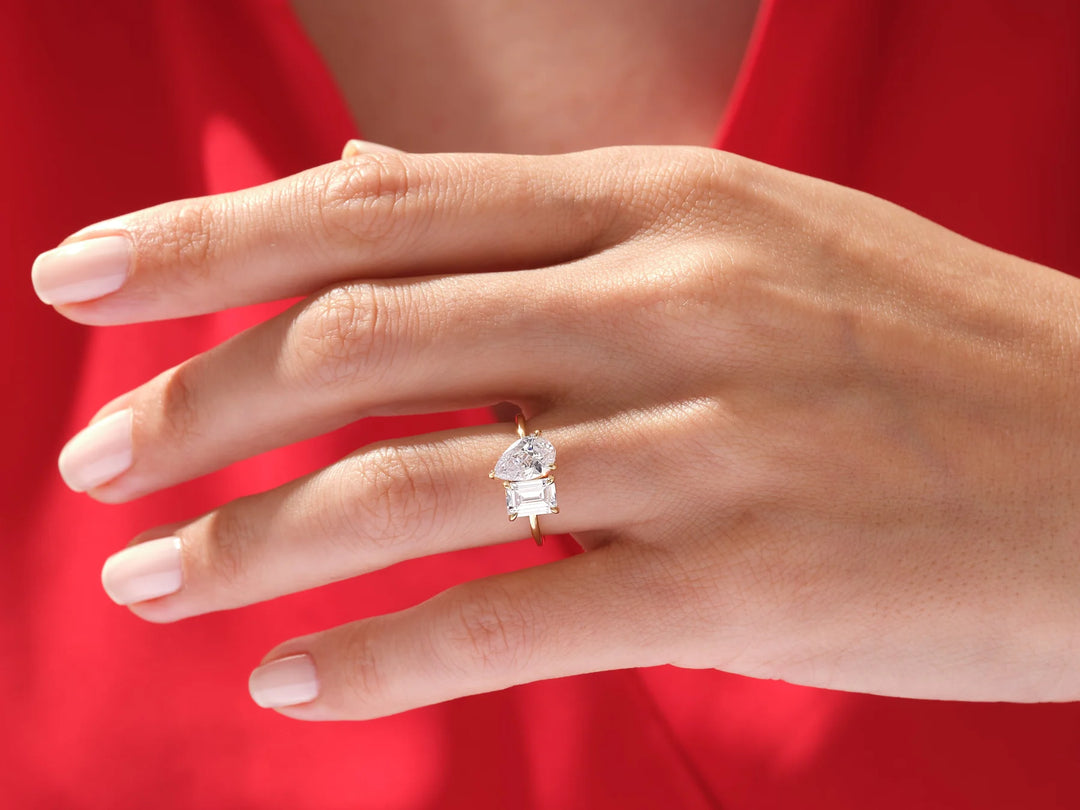 2.0CT Pear & Emerald Diamond Toi Et Moi Moissanite Engagement Ring