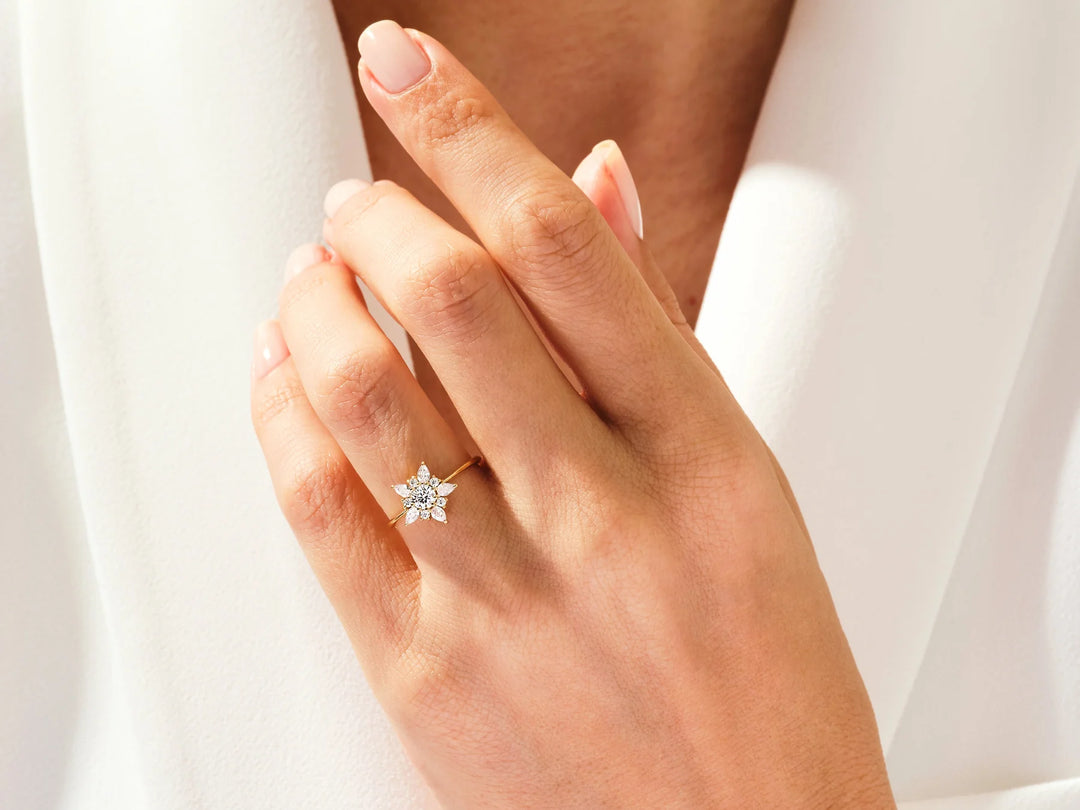 1.0CT Round Diamond Floral Halo Setting Moissanite Engagement Ring