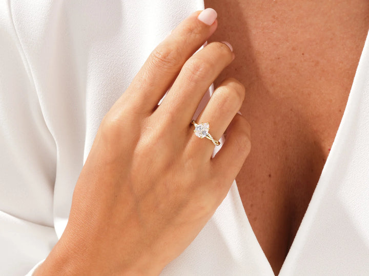 2.0CT Pear Diamond Twisted Pave Setting Moissanite Engagement Ring