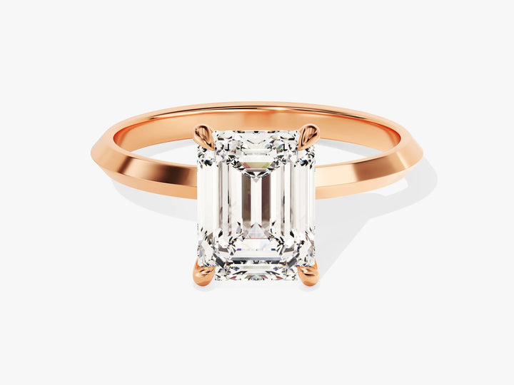 2.0CT Emerald Diamond Kinfe Edge Solitaire Moissanite Engagement Ring