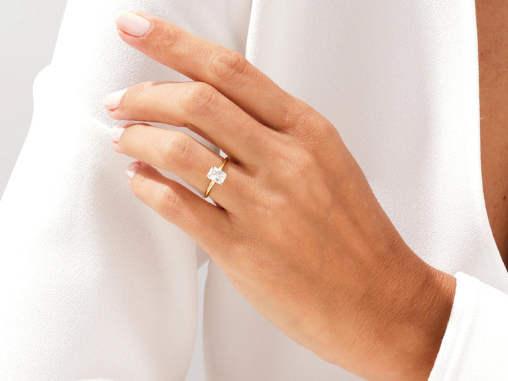 1.0CT Radiant Diamond Knife Edge Solitaire Moissanite Engagement Ring