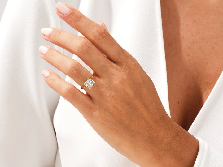 2.0CT Princess Diamond Bezel Setting Solitaire Moissanite Engagement Ring