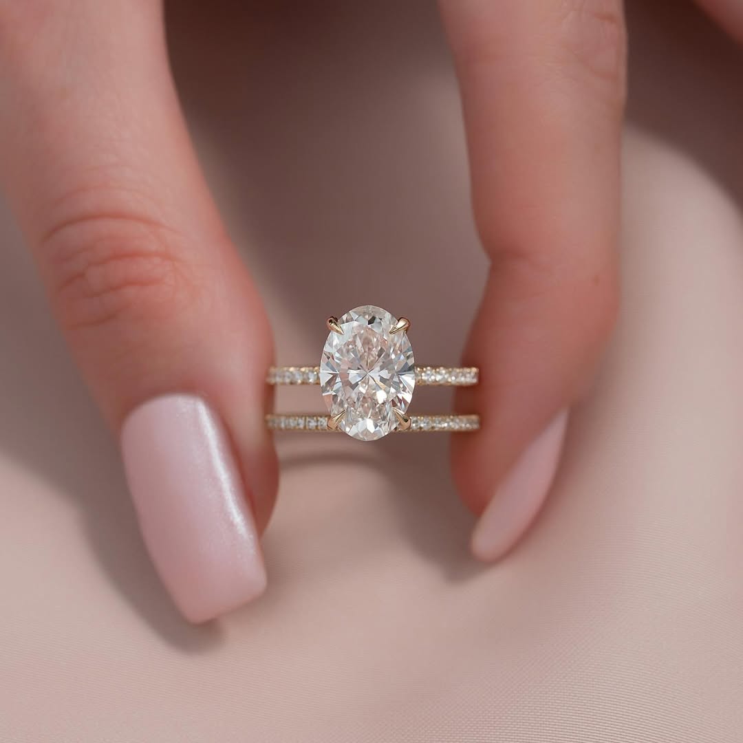 1.5-3.5 CT Oval  Lab Grown Diamond Pave Setting Engagement Ring