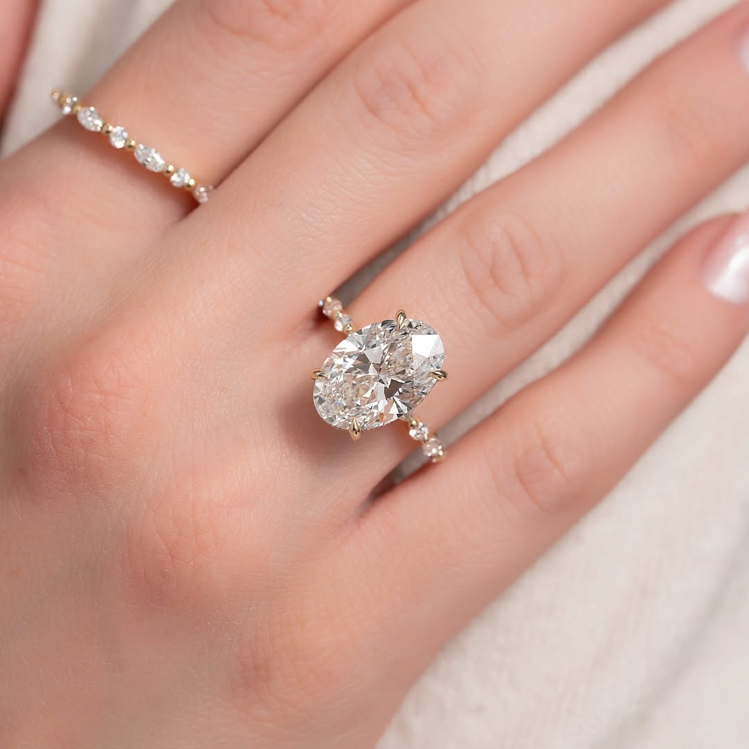 3.0-5.0 CT Oval Lab Grown Diamond Pave Setting Engagement Ring