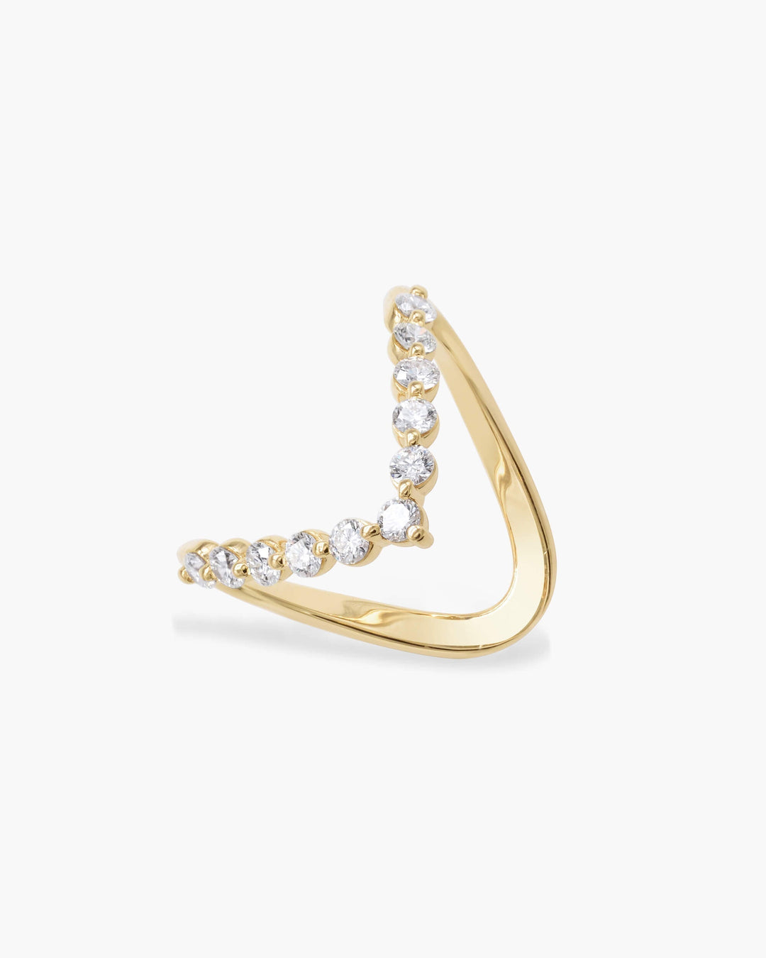 0.58 CT Round Shaped EF-VVS Diamond Chevron Style Wedding Band