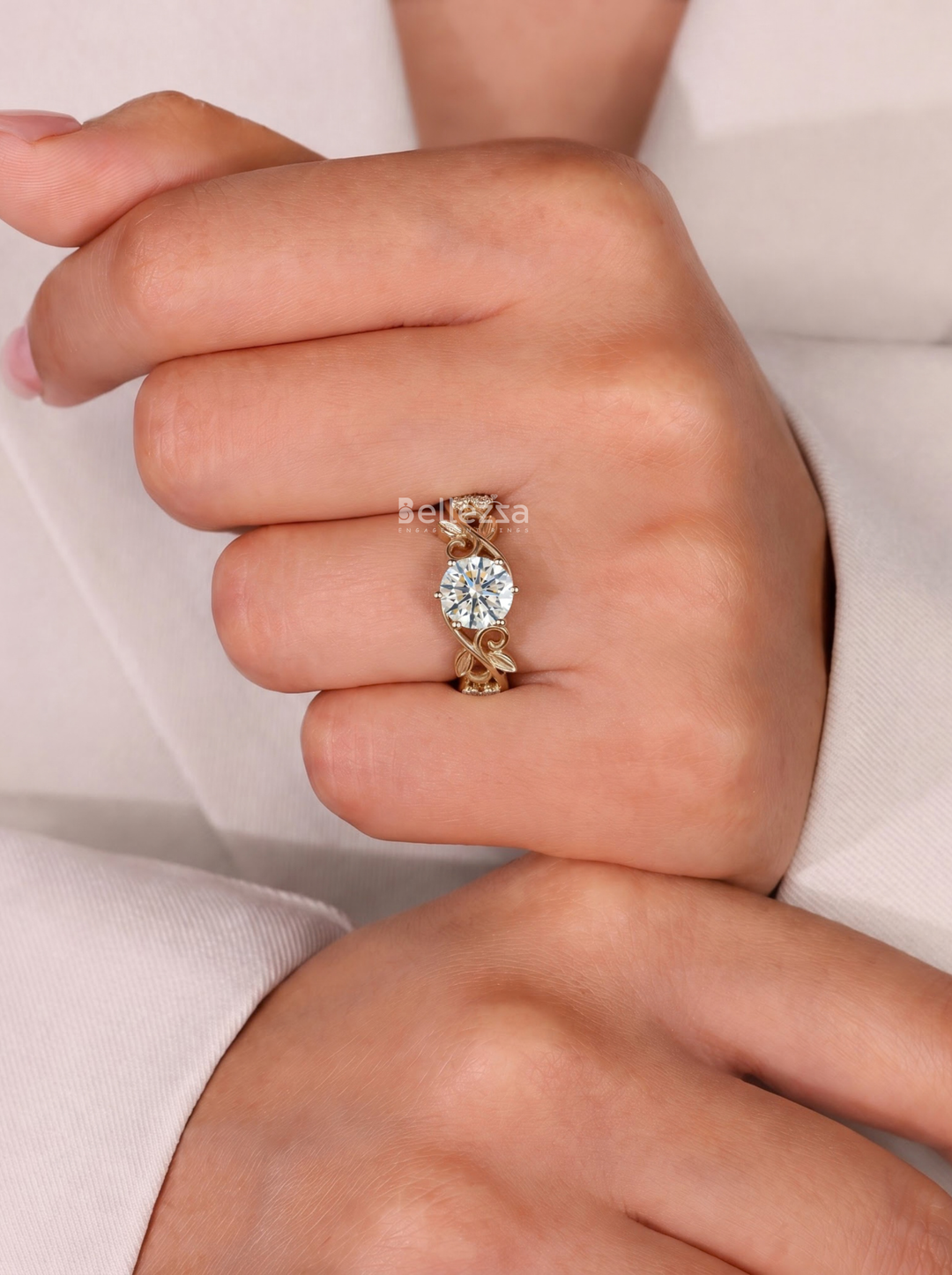 1.00CT Nature Inspired Round Diamond Engagement Ring For Her