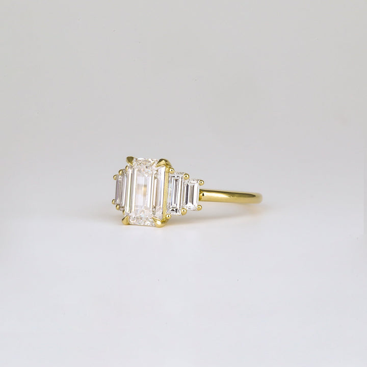 1.82-3.50CT Emerald  Lab Grown Diamond Five Stone Engagement ring