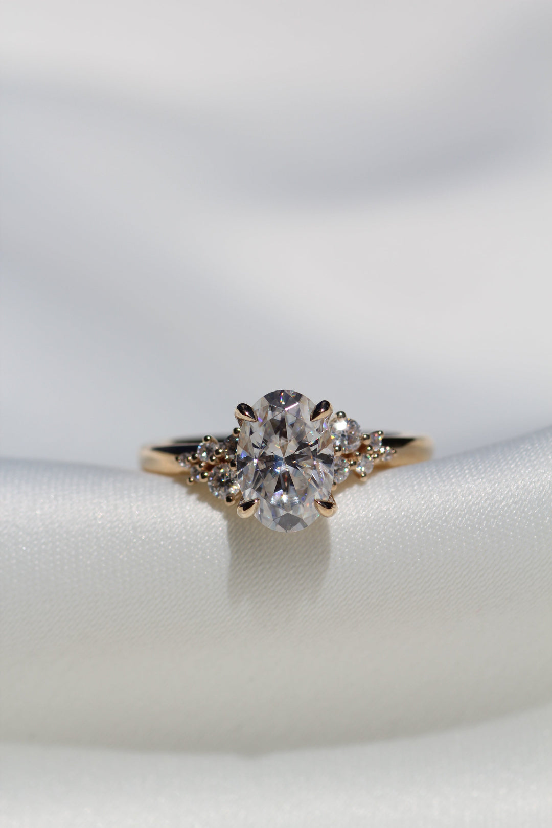 1.50-3.50  CT Oval Diamond Solitaire Engagement Ring
