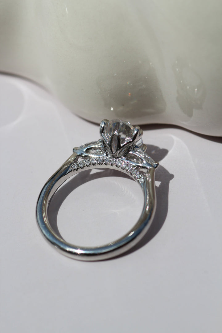 1.50-3.50 CT Oval Diamond Three Stone Engagement Ring