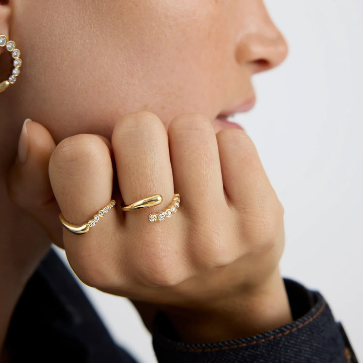 0.25 TCW Round Diamond Unique Moissanite Engagement Ring