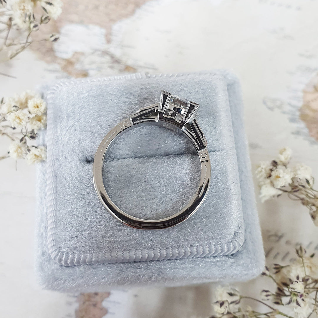 1.0-3.0 CT Round Cut Three Stone Lab Grown Diamond Engagement Ring