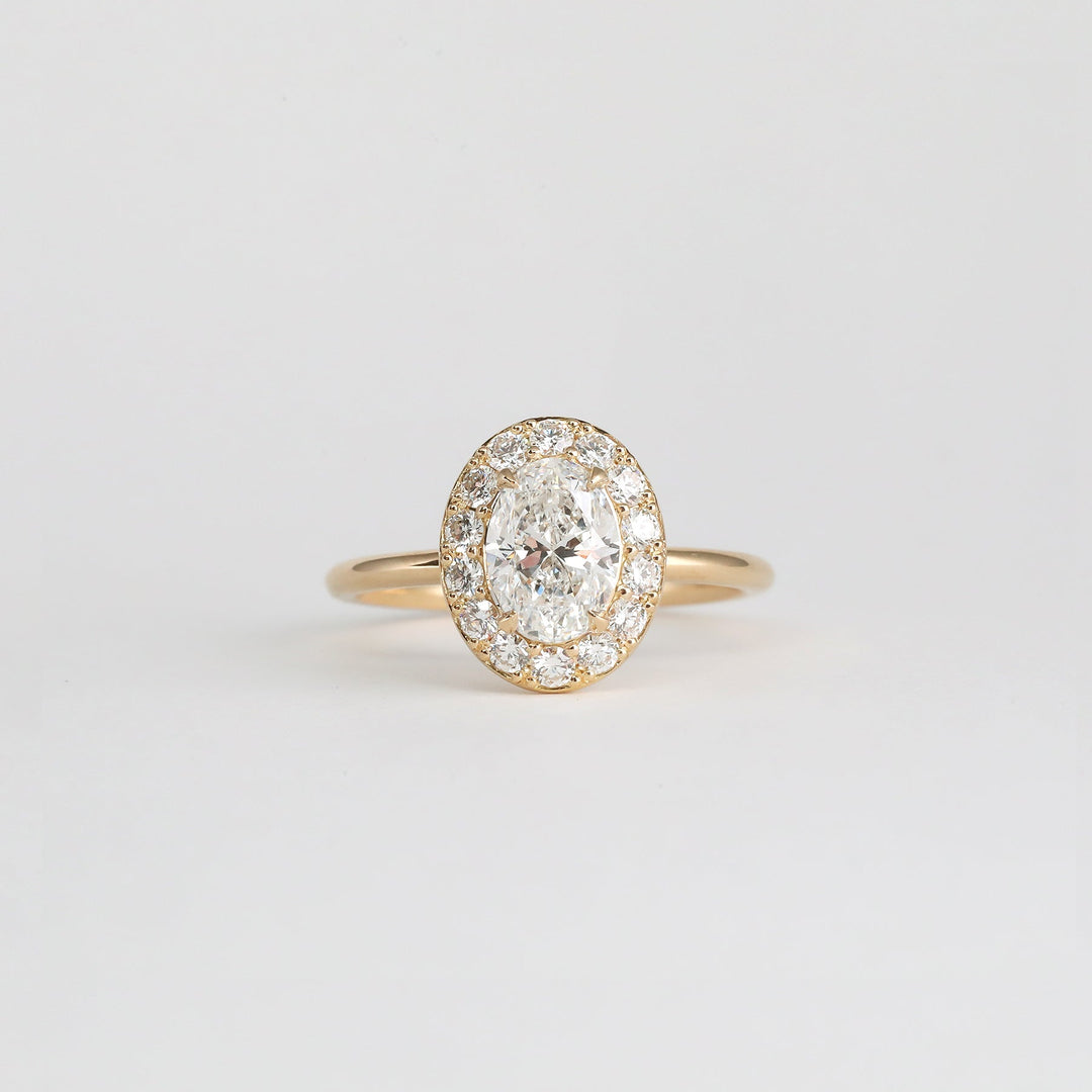 1.0 -3.0  CT Oval  Lab Grown Diamond Halo Engagement ring