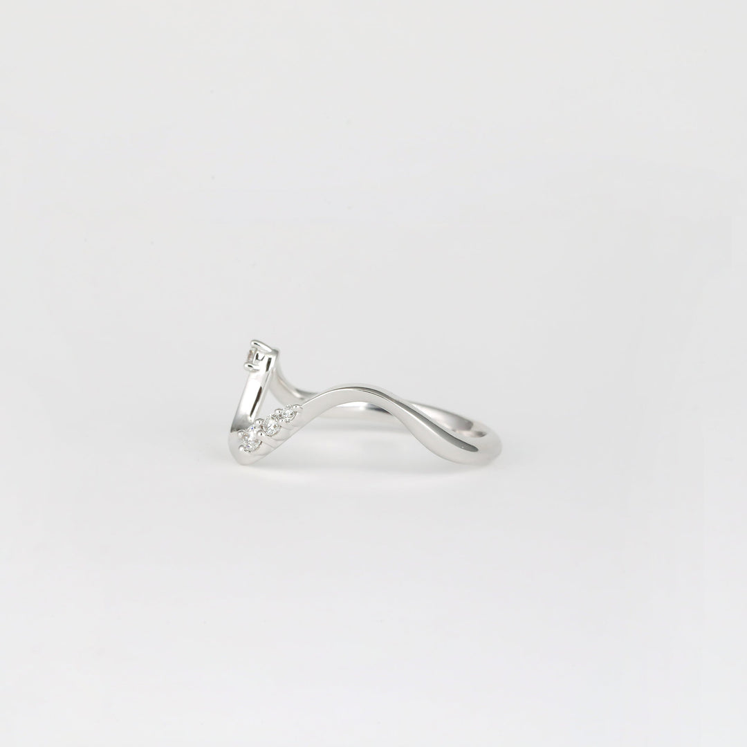 0.11 TCW Round Lab Grown Diamond Curved Wedding Band