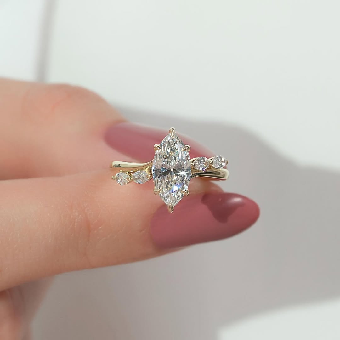 1.5-3.5 CT Marquise  Lab Grown Diamond Unique Setting Engagement Ring