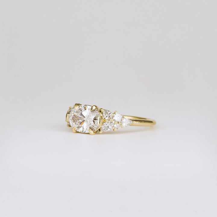 1.41-3.50 CT Oval  Lab Grown Diamond Cluster Engagement ring