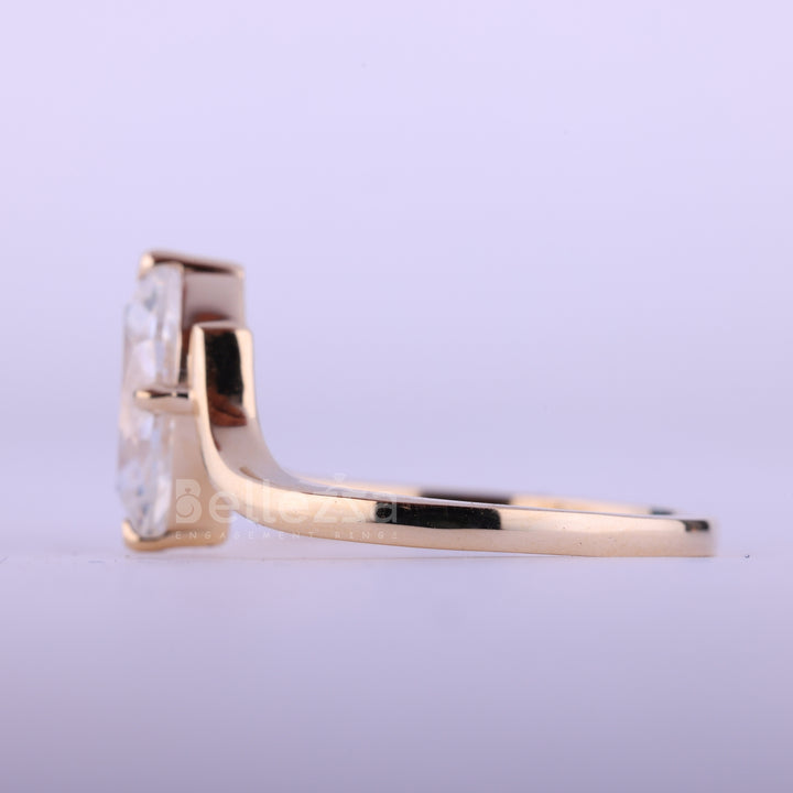 1.50CT Marquise Cut Diamond Unqiue Solitaire Engagement Ring