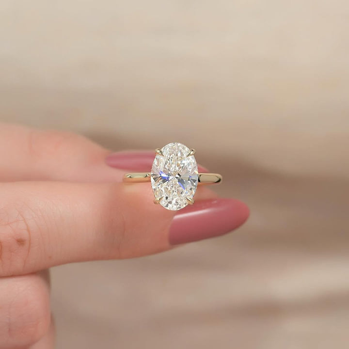 2.0-4.0CT Oval Lab Grown Diamond Hidden Halo Setting Engagement Ring