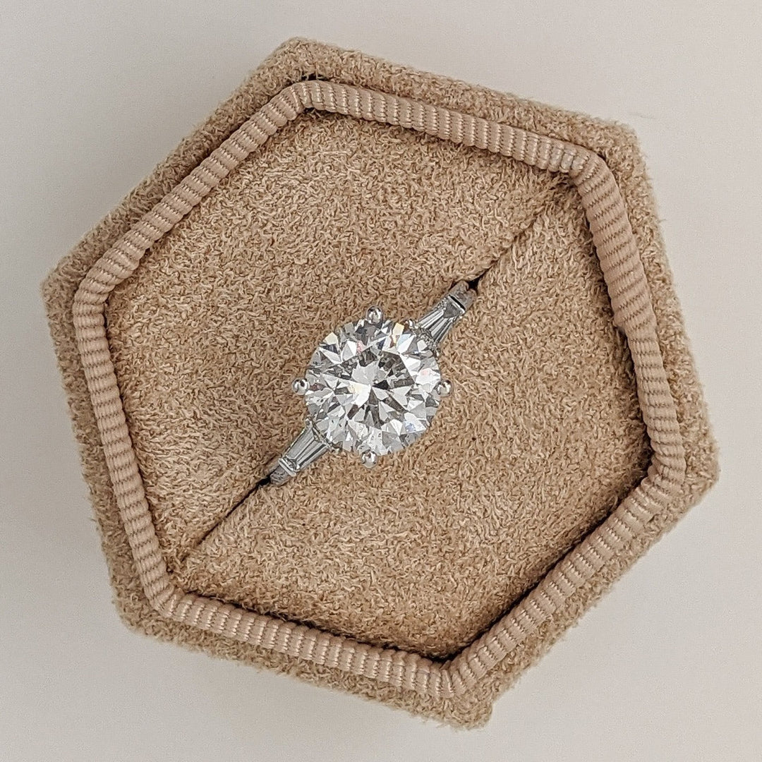 1.50-3.25 CT Round Diamond Three Stones Engagement Ring