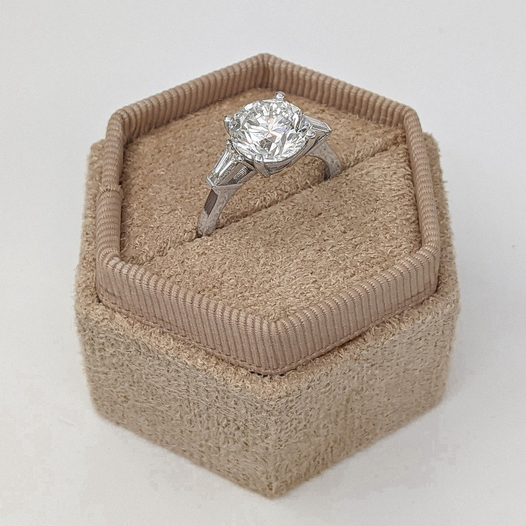 1.50-3.25 CT Round Diamond Three Stones Engagement Ring