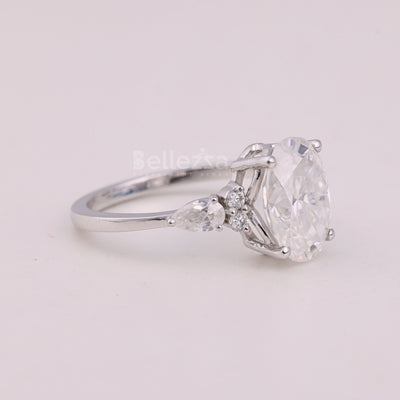 2.0CT Oval Cut Cluster Diamond Moissanite Engagement Ring