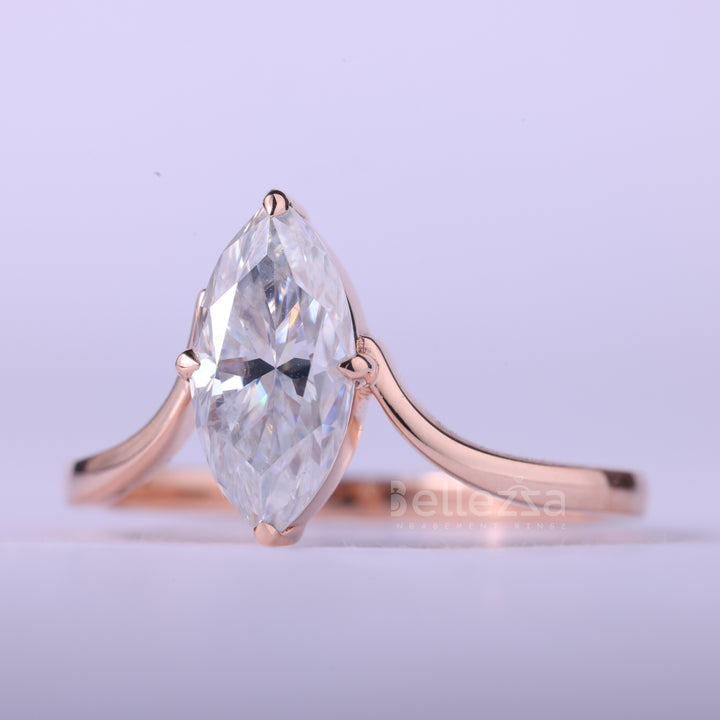1.50CT Marquise Cut Diamond Unique Solitaire Engagement Ring
