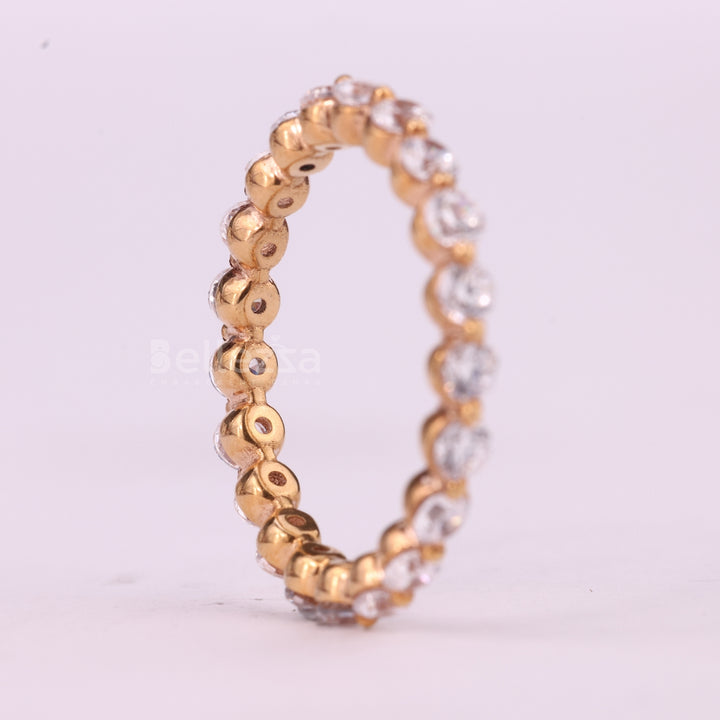 Round Cut Pave Setting Full Eternity Moissanite Wedding Band