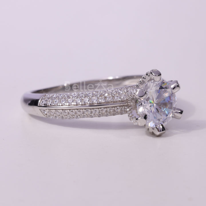 0.75CT Round Cut Cluster Diamond Moissanite Engagement Ring