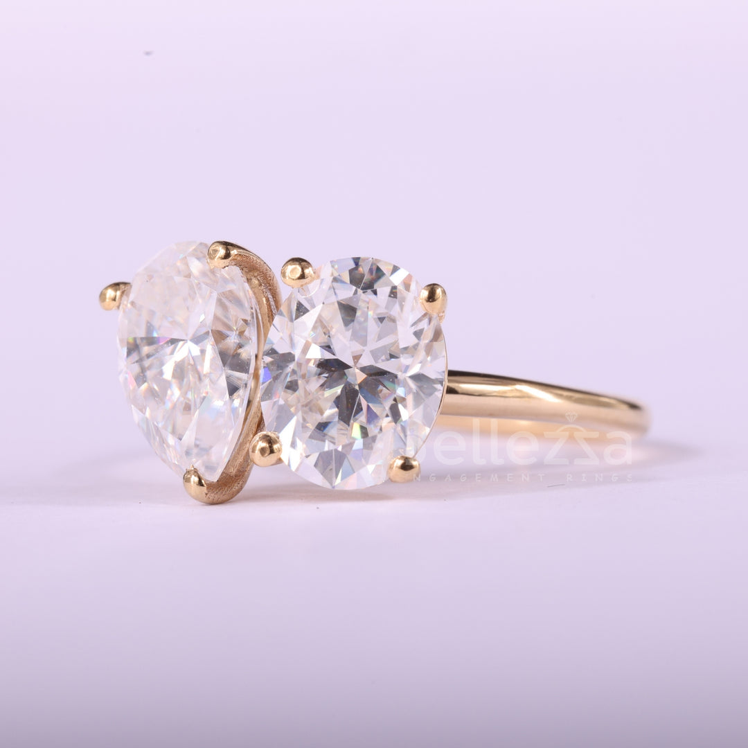 2.0CTW Oval & Pear Cut Toi Et Moi Moissanite Engagement Ring