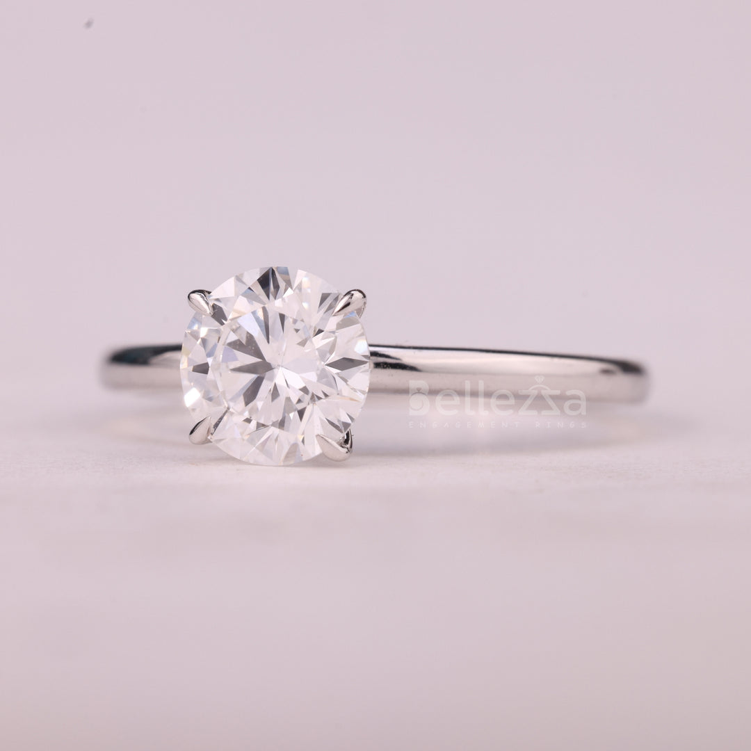 0.75CT Round Cut Solitaire Moissanite Engagement Ring