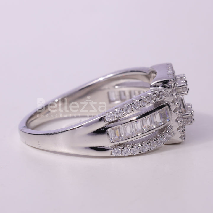 Round & Baguette cut Cluster Diamond Moisssanite Engagement Ring