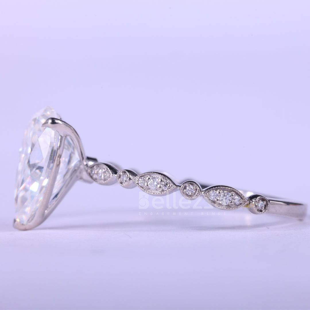 1.50CT Pear Cut Diamond Vintage Style Moissanite Engagement Ring