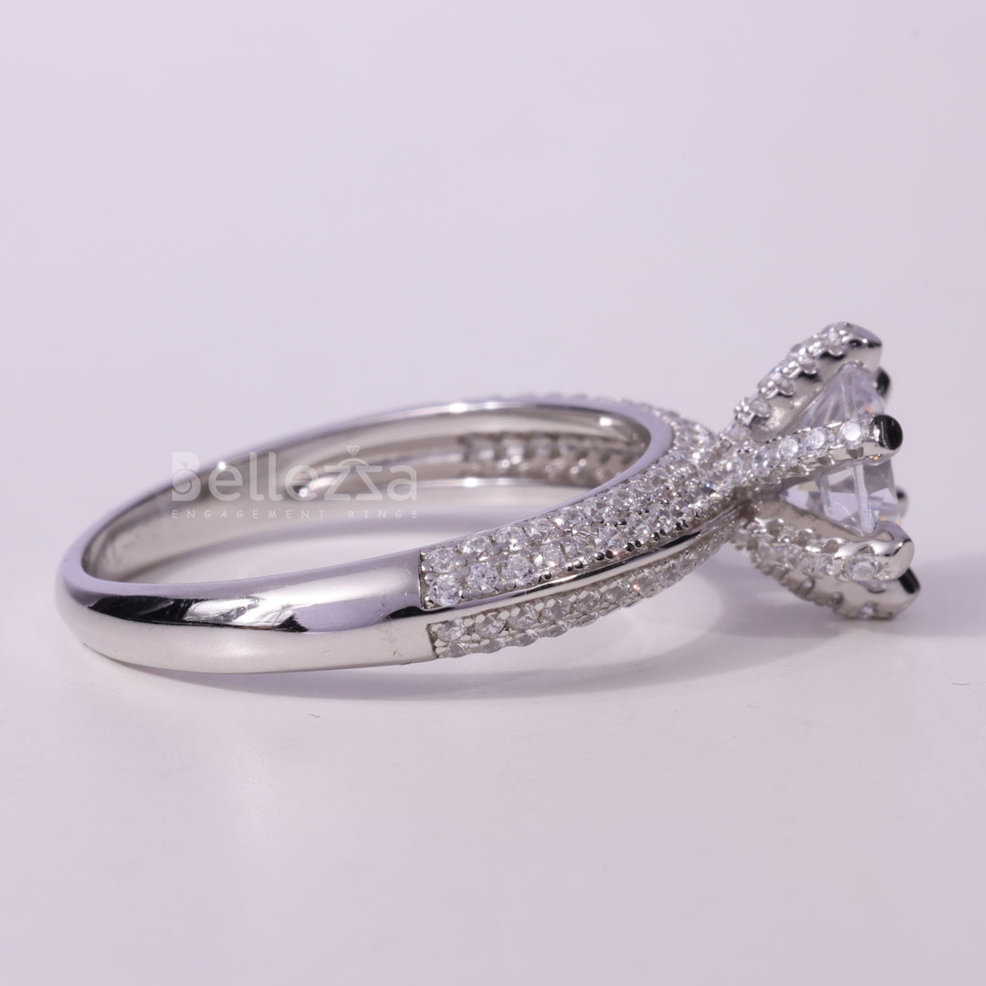 0.75CT Round Cut Cluster Diamond Moissanite Engagement Ring