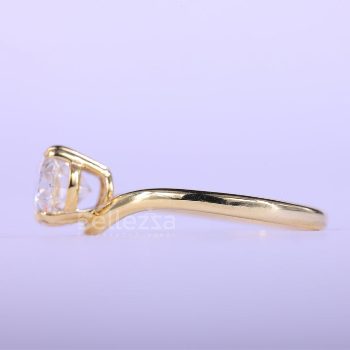 1.50CT East-West Oval Cut Curved Moissanite Engagement Ring