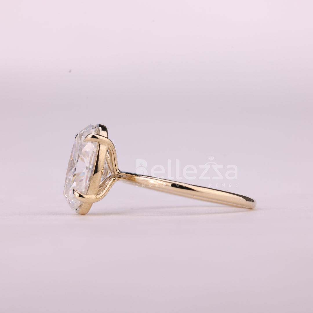 2.0CT Oval Cut Solitaire Moissanite Engagement Ring