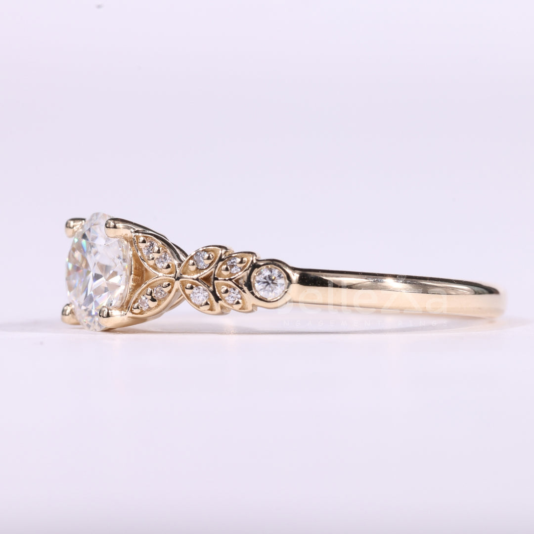 1.0CT Round Cut Cluster Diamond Moissanite Vintage Inspired Ring