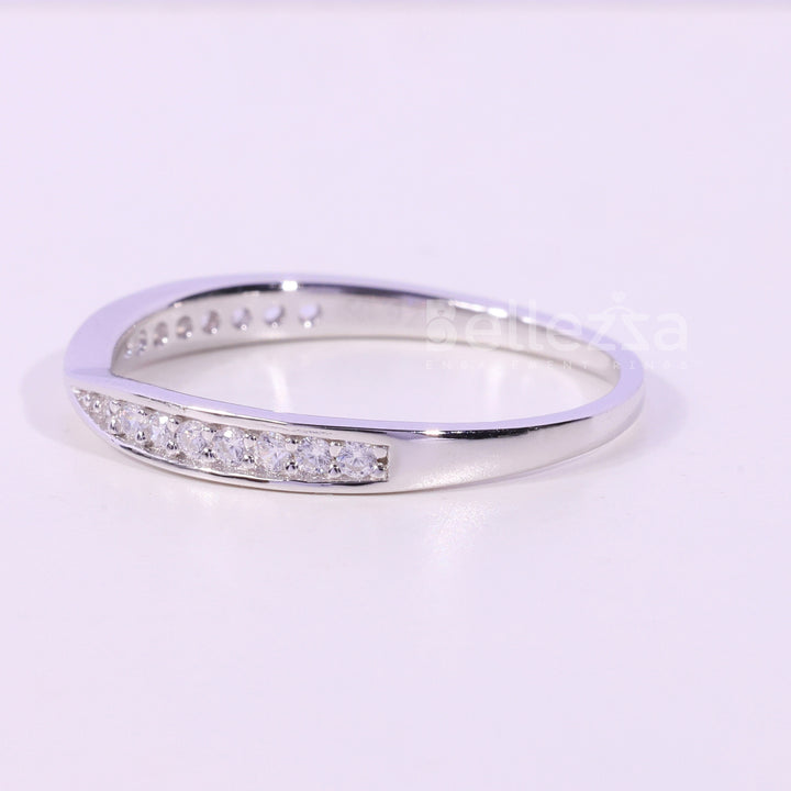 Round Cut Diamond Pinched Style Moissanite Wedding Band