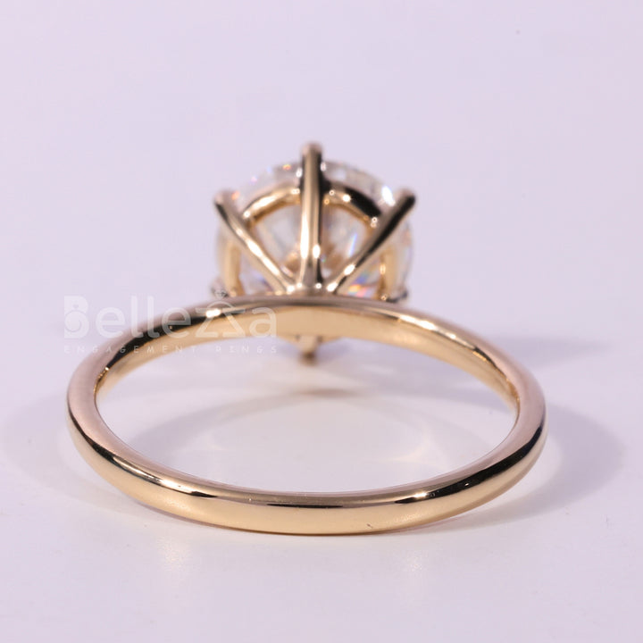 1.50CT Round Brilliant Cut Solitaire Moissanite Engagement Ring