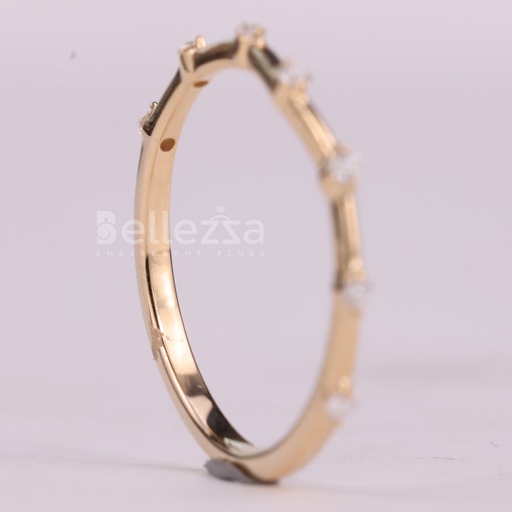 Round Cut Diamond Moissanite Petite Pave Setting Wedding Band