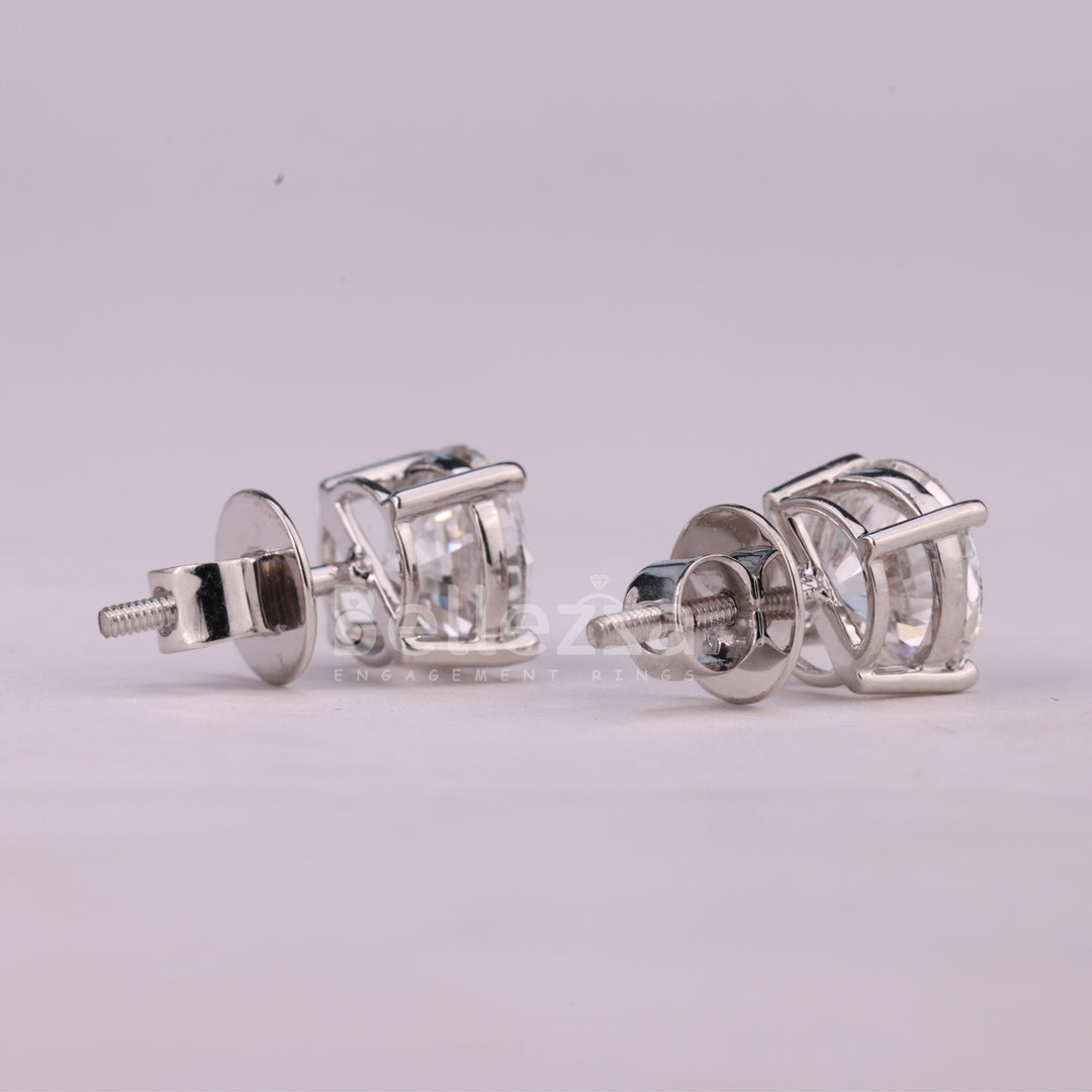 1.0CTW Round Cut Diamond Solitaire Moissanite Stud Earrings