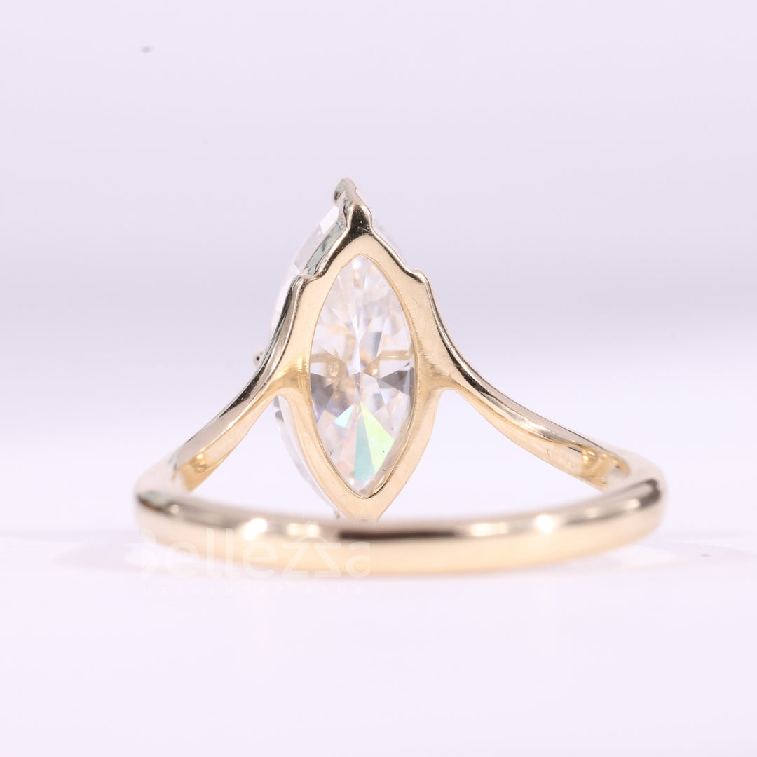 2.0CT Marquise Cut Unique Solitaire Engagement Ring For Her