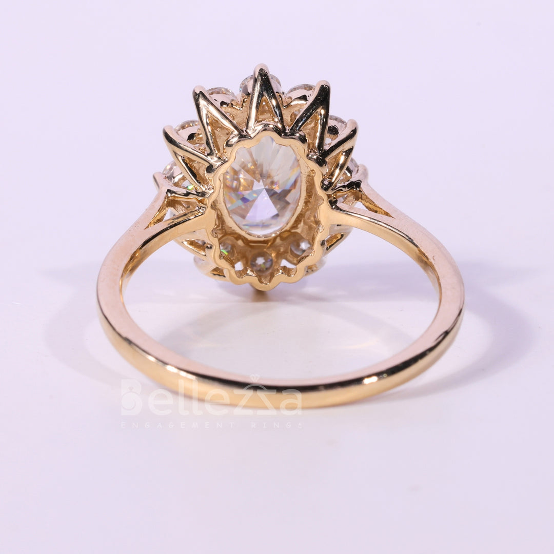 1.0CT Oval Cut Floral Halo Moissanite Engagement Ring