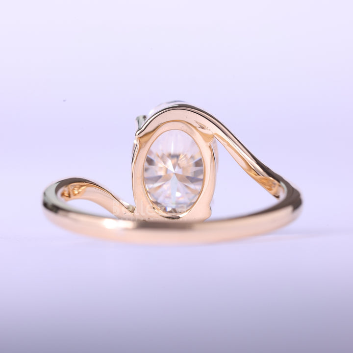 1.50CT Oval Cut Unique Solitaire Moissanite Engagement Ring