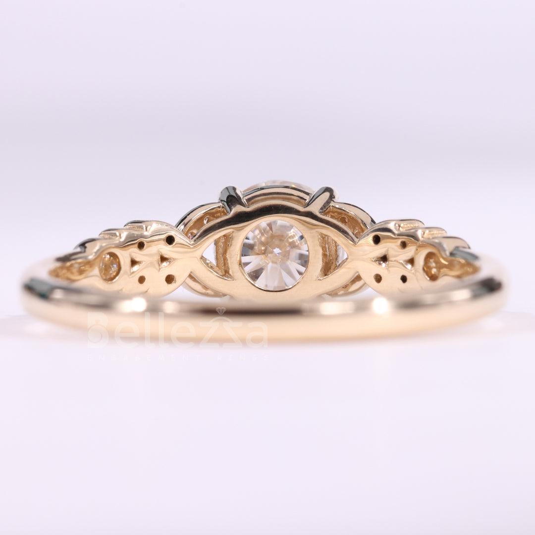 1.0CT Round Cut Cluster Diamond Moissanite Vintage Inspired Ring